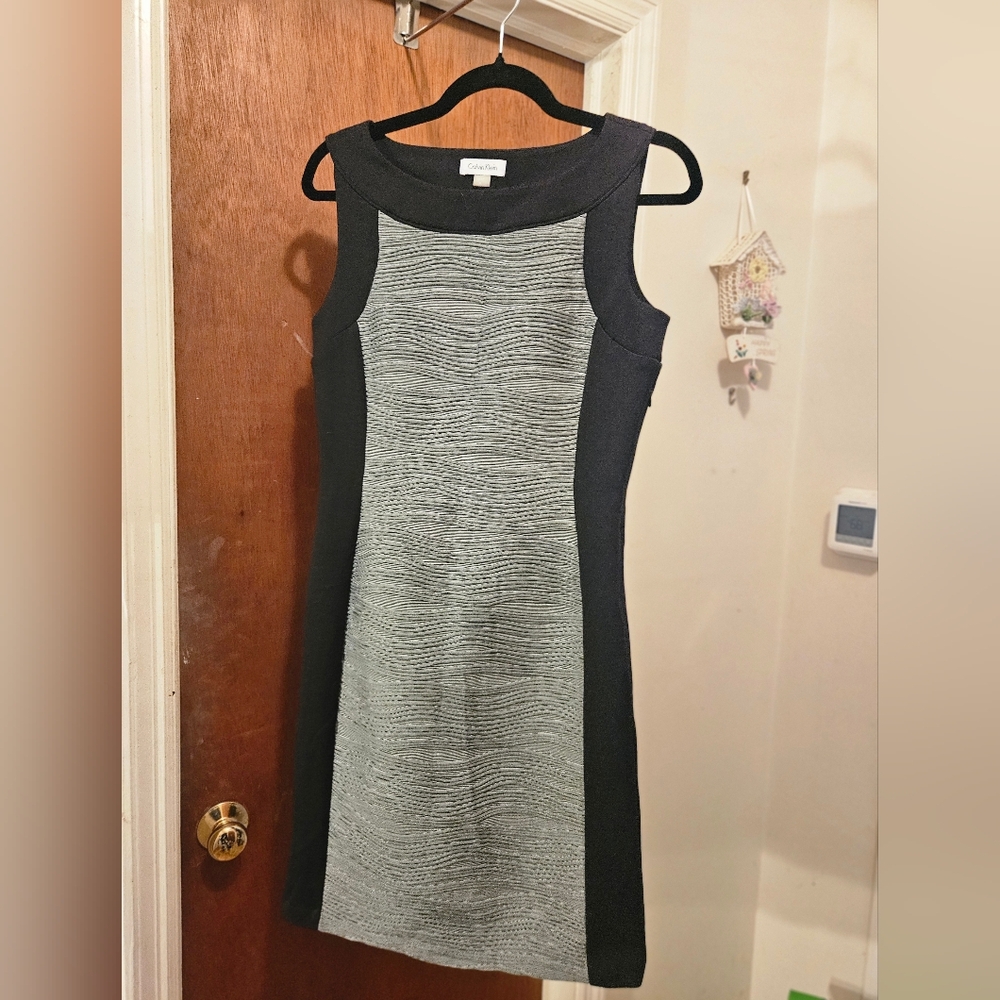 Calvin Klein Black and Light Gray Sheath Midi Dress - Picture 4 of 5